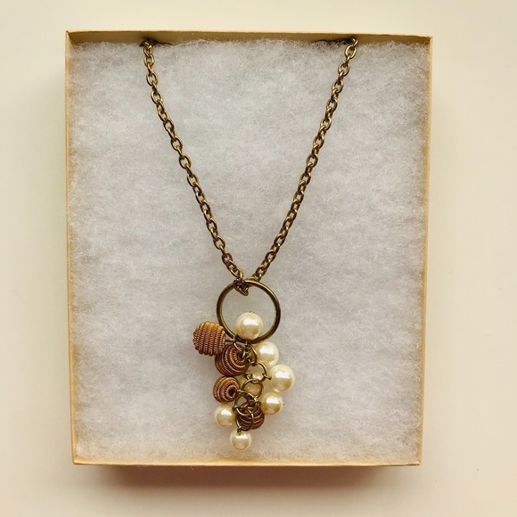 Vintage Long-Chained Necklace with Beaded Pendant - Picture 1 of 3